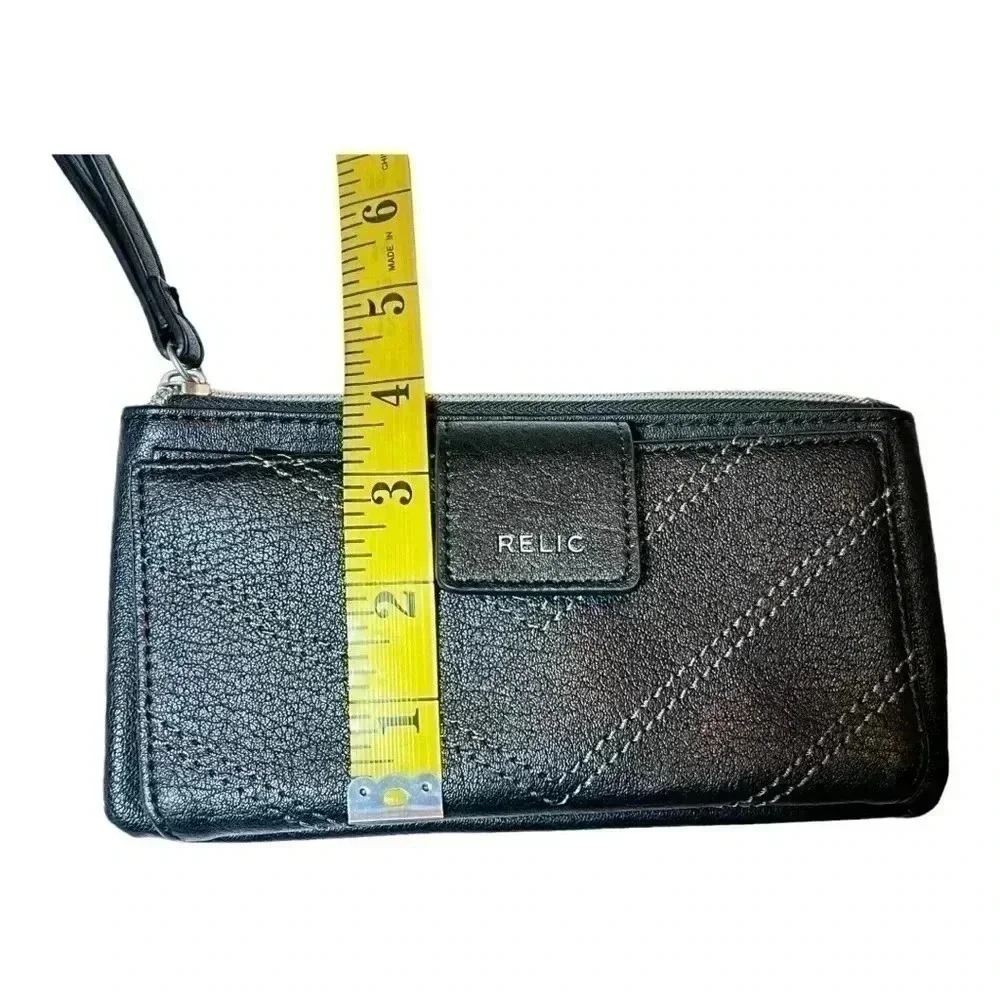 Women's Relic Checkbook Wallet Black Embroidered Design Wristlet. Like New.